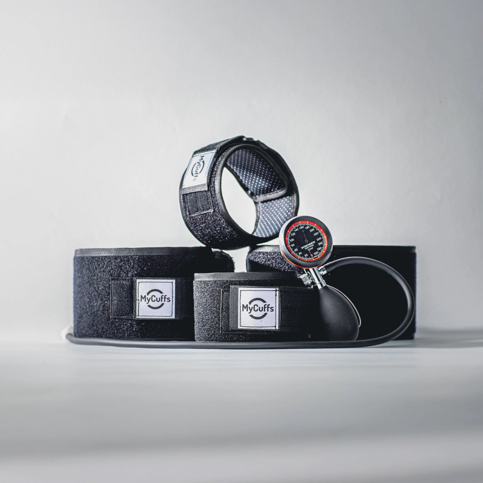 MyCuffs - Upper